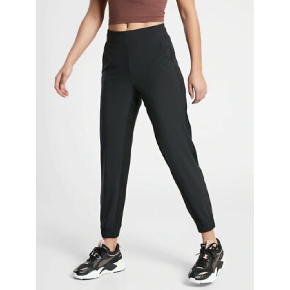 ATHLETA Brooklyn JOGGER in Black SIZE 6